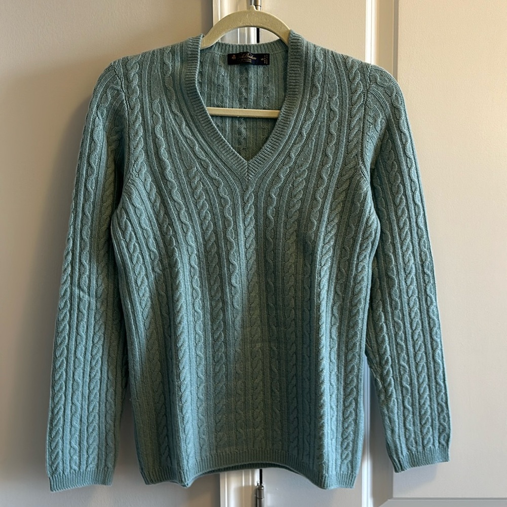 Brooks Brothers seafoam green cashmere sweater